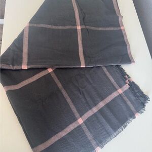 Ann Taylor Gray and Pink Plaid Blanket Scarf